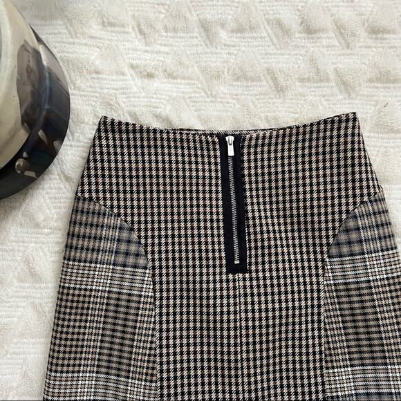Maje Joxy Houndstooth Wool Blend Mini Skirt - Picture 3 of 6